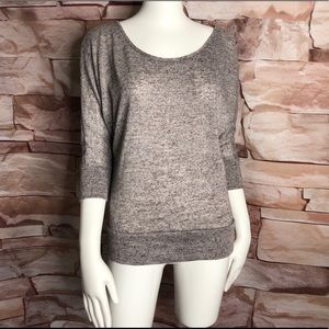 In Styles woman top size L